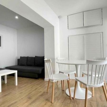 Cozy & Elegant Appartement Narbona Esterno foto