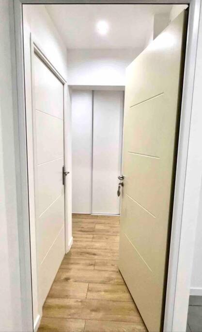 Cozy & Elegant Appartement Narbona Esterno foto