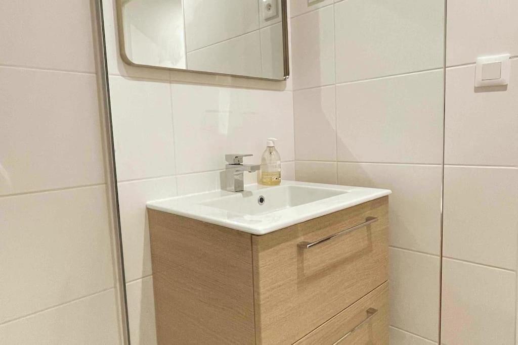 Cozy & Elegant Appartement Narbona Esterno foto